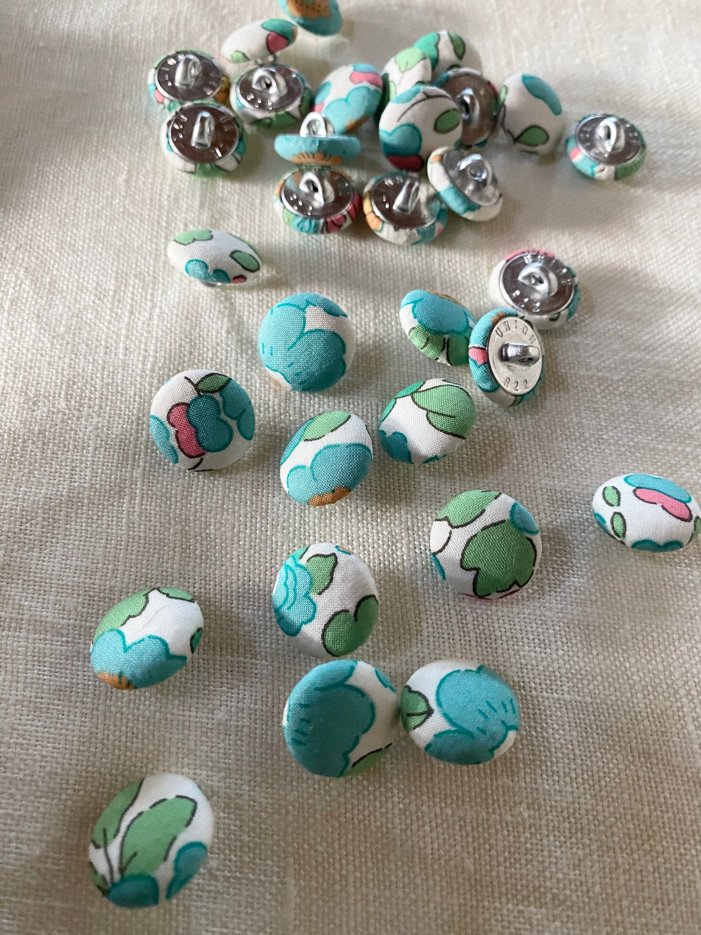 Covered Button Liberty Aqua Haze A14mm