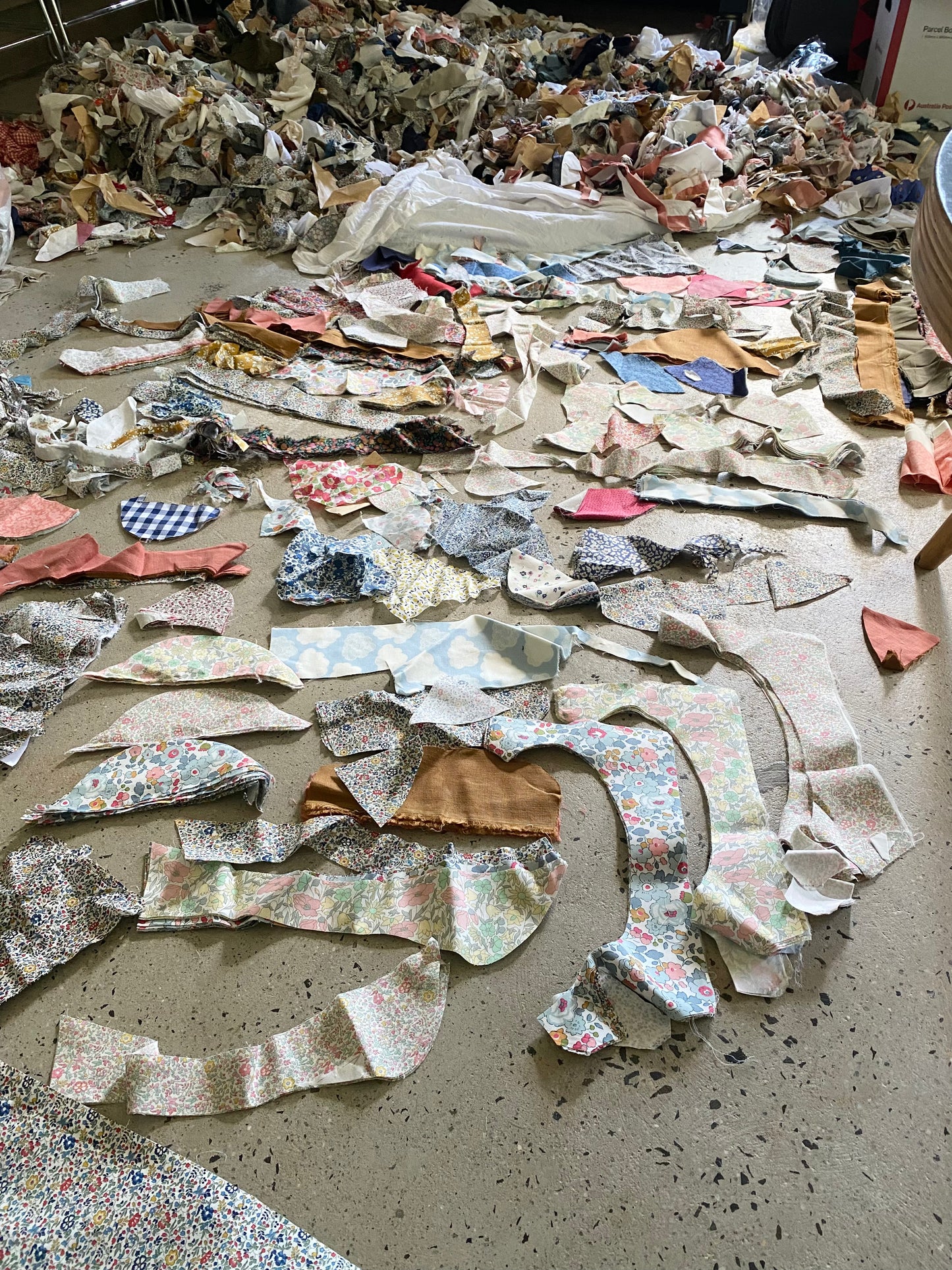 Scrap Fabric Pack 1kg Bag