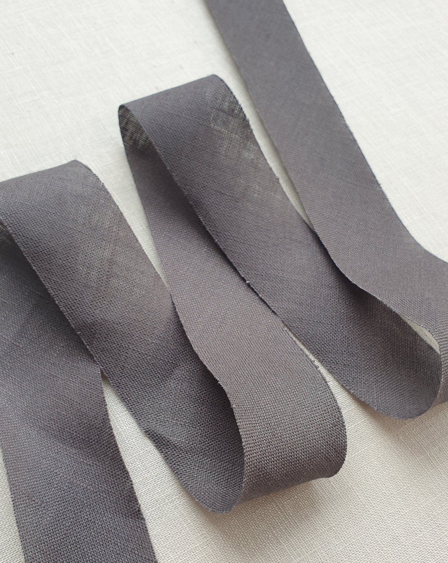 Bias Binding 30mm Charcoal Linen