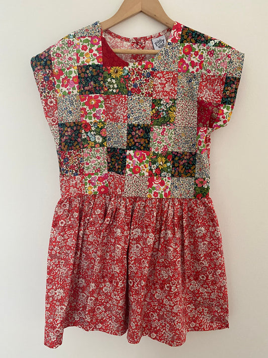 Maggie Patch Dress Emily Silhouette Flower