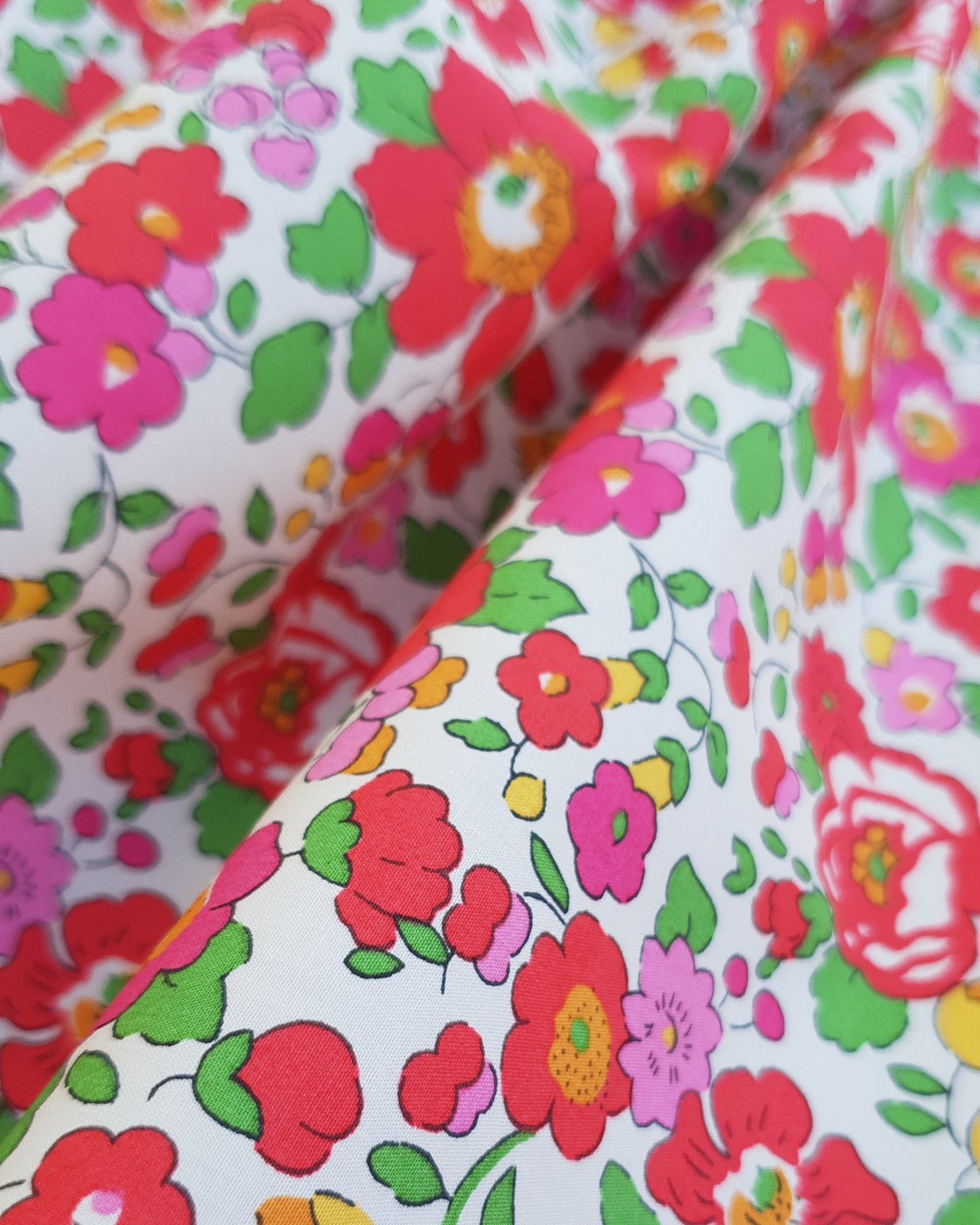 Betsy Liberty Piccadilly Poplin™ Red